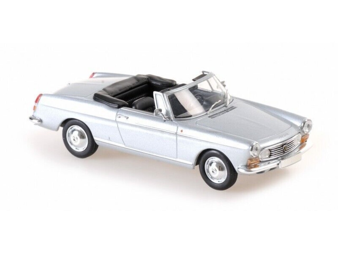 Peugeot Peugeot 404 Cabriolet 1962 - 1:43 - MaXichamps