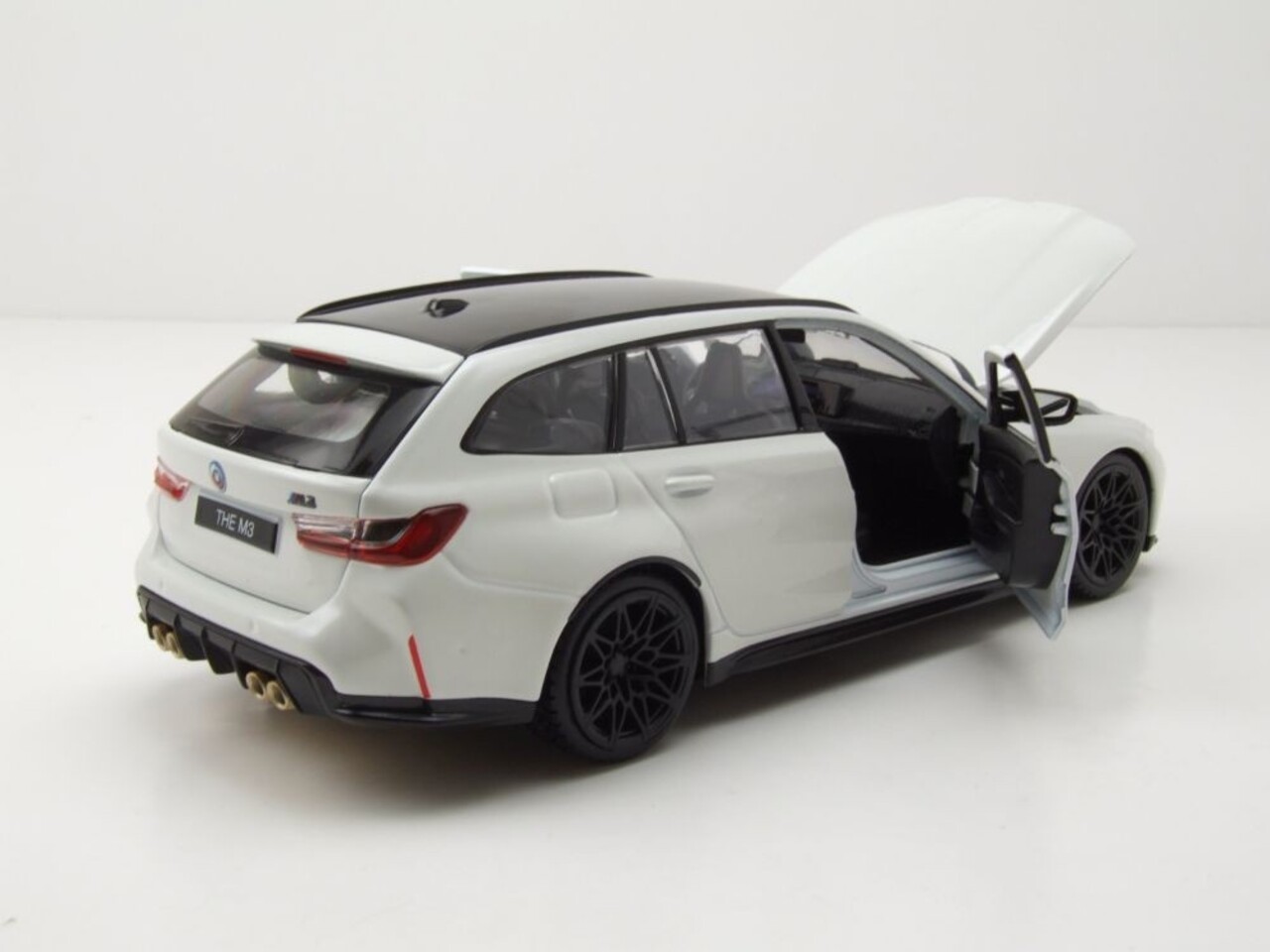 BMW BMW 3-Series M3 M-Performance Touring Station Wagon 2023 - 1:24 - Bburago