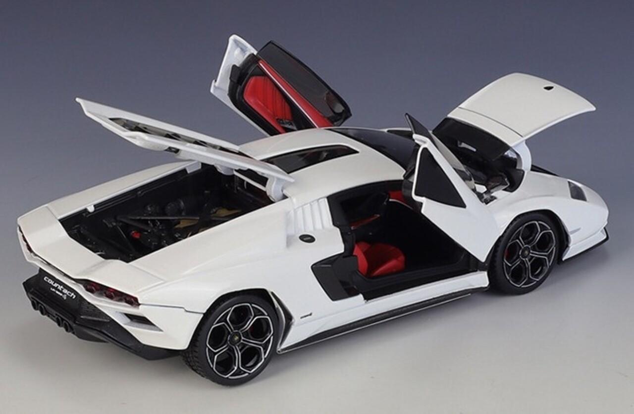 Lamborghini Lamborghini Countach LP1 800-4 - 1:24 - Bburago