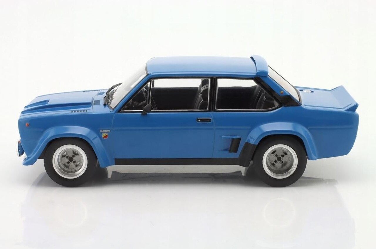 Fiat Fiat 131 Abarth 1980 - 1:18 - IXO Models Fiat Fiat 131 Abarth 1980 - 1:18 - IXO Models