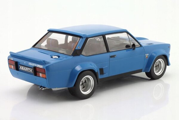 Fiat Fiat 131 Abarth 1980 - 1:18 - IXO Models Fiat Fiat 131 Abarth 1980 - 1:18 - IXO Models