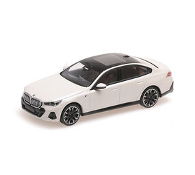 BMW BMW i5 2023 - 1:43 - Minichamps