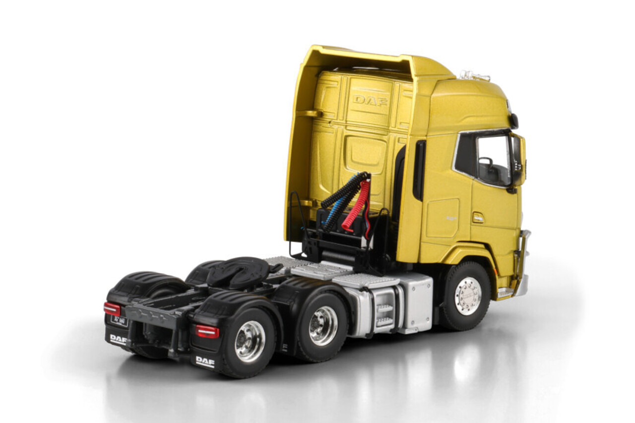 DAF DAF XG+ Tractor 6x4 Premium Line - 1:50 - WSI Models