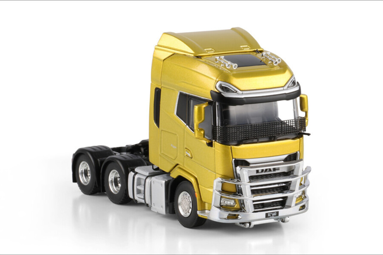 DAF DAF XG+ Tractor 6x4 Premium Line - 1:50 - WSI Models