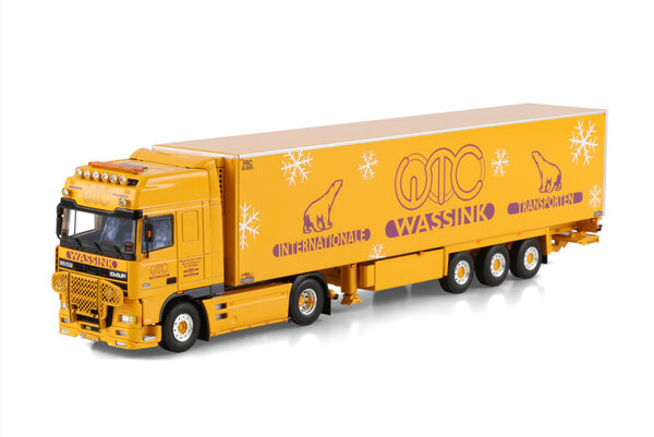 DAF DAF 95XF Super Space Cab Tractor 4x2 + Reefer Trailer 3 Axle 'Wassink'  - 1:50 - WSI Models