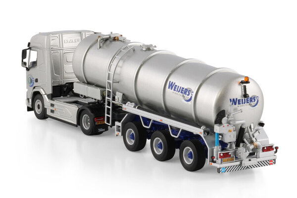 DAF DAF XF SH Tractor 4x2 + Sky Lights + Vacuum Tank Trailer 3 Axle 'Weijers Riooltechniek' - 1:50 - WSI Models DAF DAF XF SH Tractor 4x2 + Sky Lights + Vacuum Tank Trailer 3 Axle 'Weijers Riooltechniek' - 1:50 - WSI Models