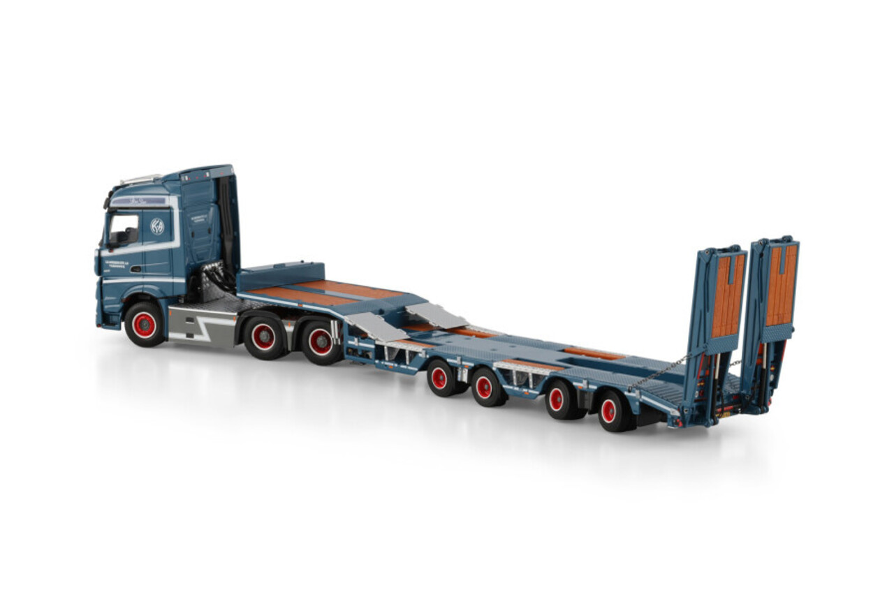 Mercedes-Benz Mercedes-Benz Actros MP4 Stream Space Tractor 6x4 + Semi Wheel Well Low Loader 4 Axle 'Kai Andersens' - 1:50 - WSI Models Mercedes-Benz Mercedes-Benz Actros MP4 Stream Space Tractor 6x4 + Semi Wheel Well Low Loader 4 Axle 'Kai Andersens' - 1:50 - WSI Models
