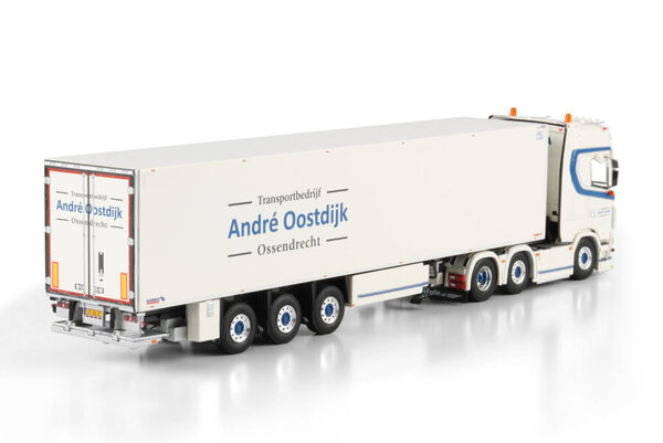 Scania Scania S Highline CS20H 6x2 Twin Steer + Reefer Semitrailer 3 Axle 'André Oostdijk' - 1:50 - WSI Models Scania Scania S Highline CS20H 6x2 Twin Steer + Reefer Semitrailer 3 Axle 'André Oostdijk' - 1:50 - WSI Models