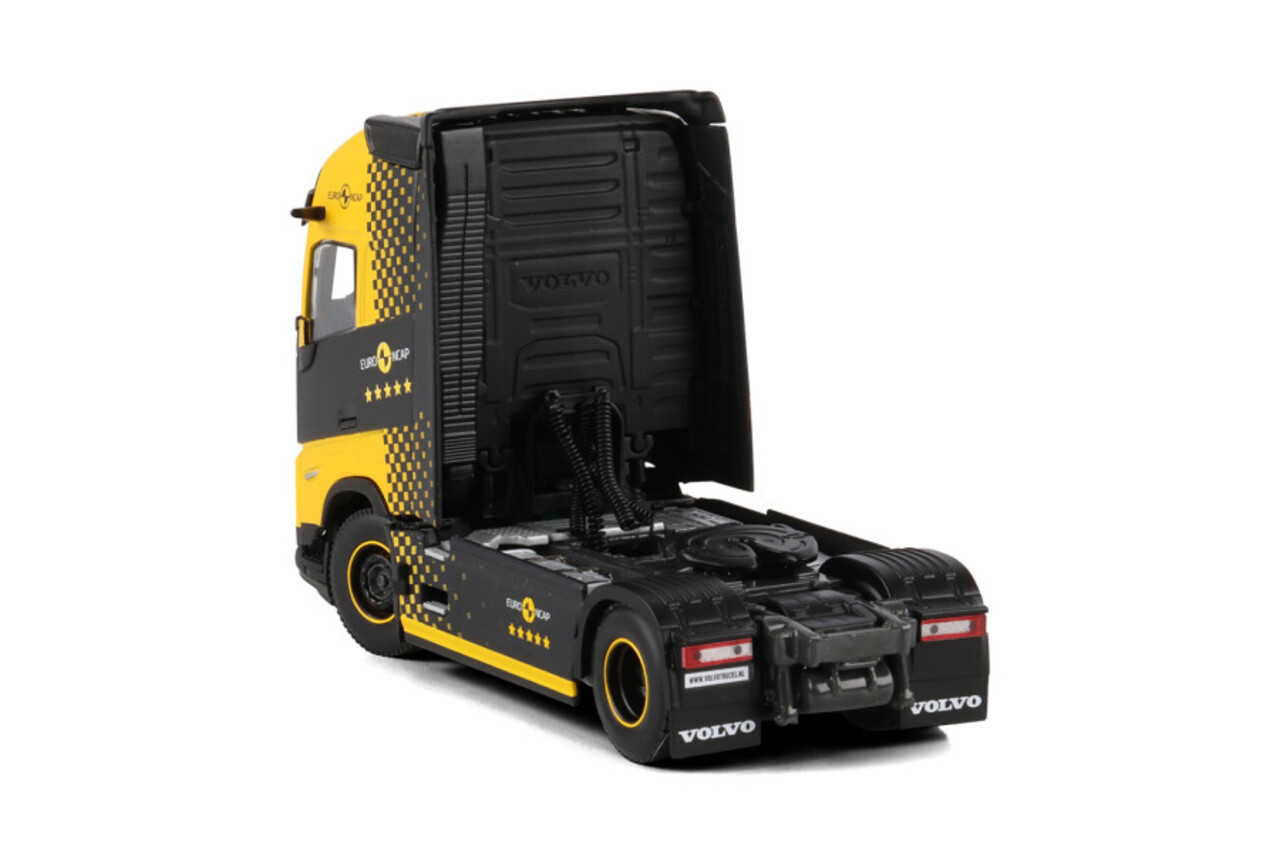 Volvo Volvo FH Aero Globetrotter XL 4x2 (Swedish Version) - 1:50 - WSI Models
