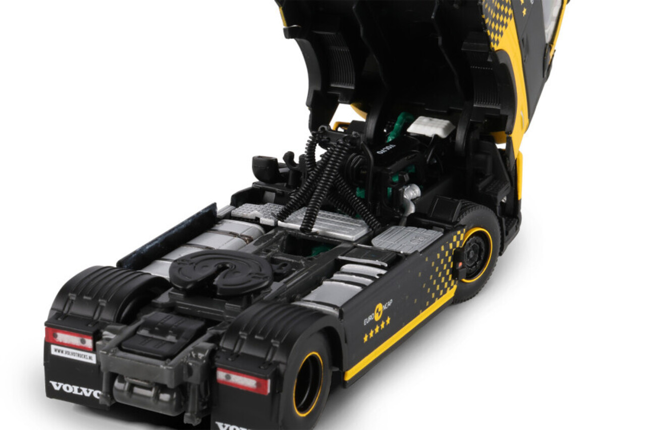 Volvo Volvo FH Aero Globetrotter XL 4x2 (Swedish Version) - 1:50 - WSI Models