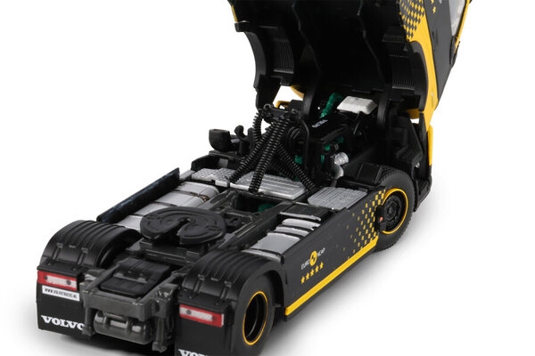 Volvo Volvo FH Aero Globetrotter XL 4x2 (Swedish Version) - 1:50 - WSI Models