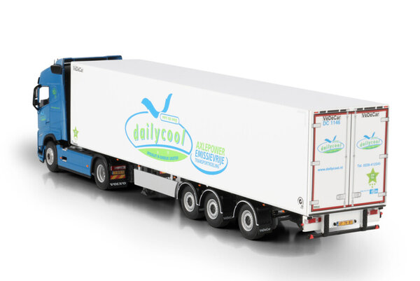 Volvo Volvo FH5 Globetrotter 4x2 + Tridec Reefer Semitrailer 3 Axle 'Dailycool B.V.' - 1:50 - WSI Models Volvo Volvo FH5 Globetrotter 4x2 + Tridec Reefer Semitrailer 3 Axle 'Dailycool B.V.' - 1:50 - WSI Models