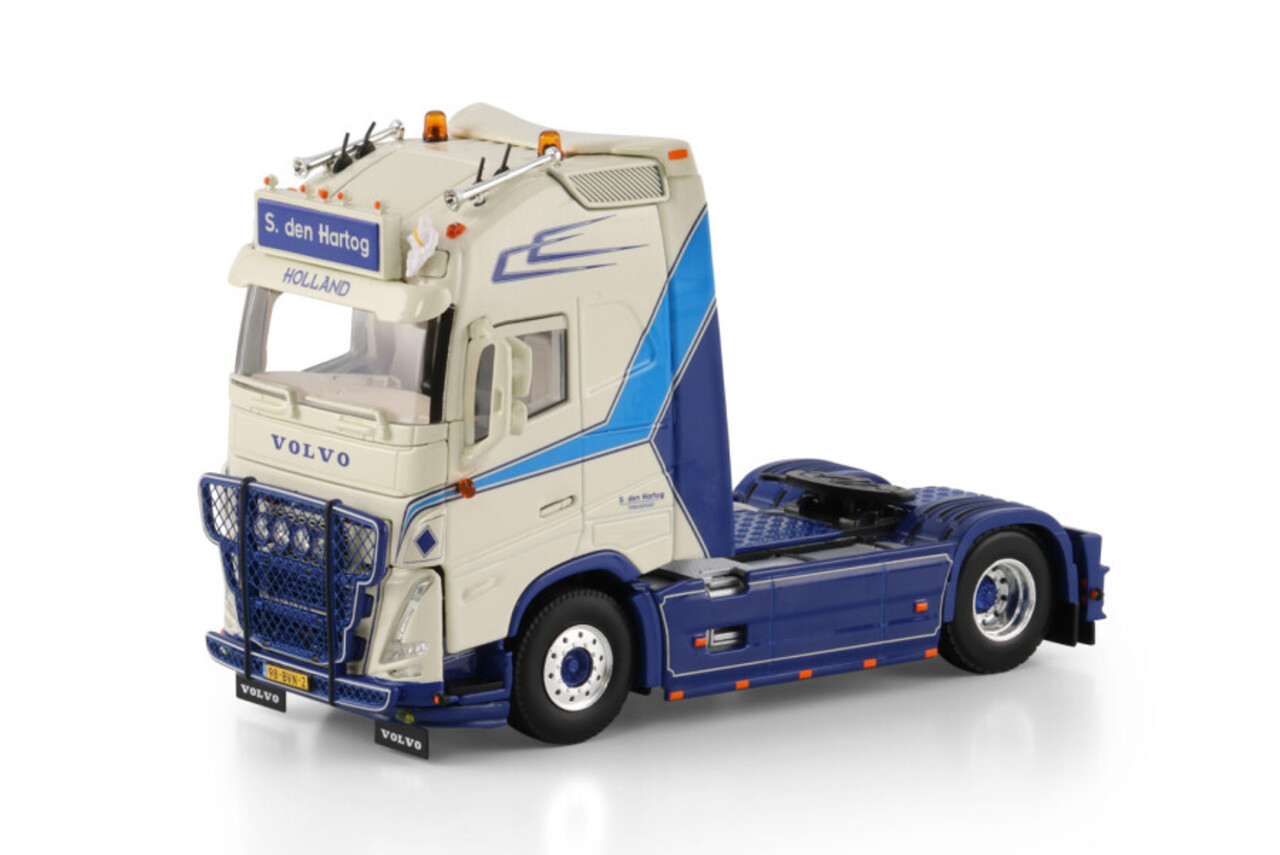 Volvo Volvo FH5 Globetrotter XL 4x2 Tractor 'S. den Hartog' - 1:50 - WSI Models Volvo Volvo FH5 Globetrotter XL 4x2 Tractor 'S. den Hartog' - 1:50 - WSI Models