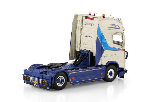 Volvo Volvo FH5 Globetrotter XL 4x2 Tractor 'S. den Hartog' - 1:50 - WSI Models Volvo Volvo FH5 Globetrotter XL 4x2 Tractor 'S. den Hartog' - 1:50 - WSI Models