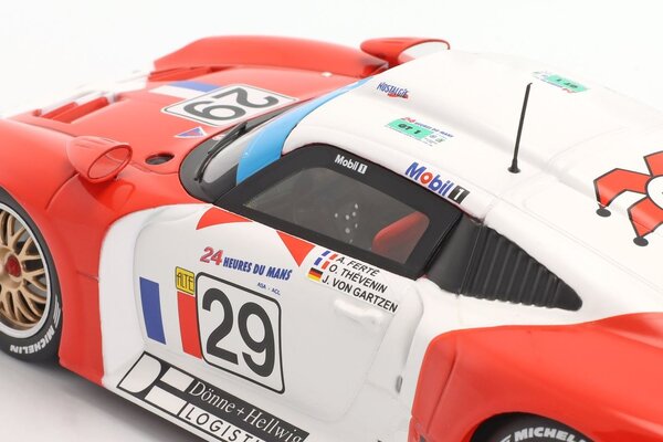 Porsche Porsche 911 GT1 #29 FIA GT 24h Le Mans 1997 - 1:18 - Werk83 Porsche Porsche 911 GT1 #29 FIA GT 24h Le Mans 1997 - 1:18 - Werk83