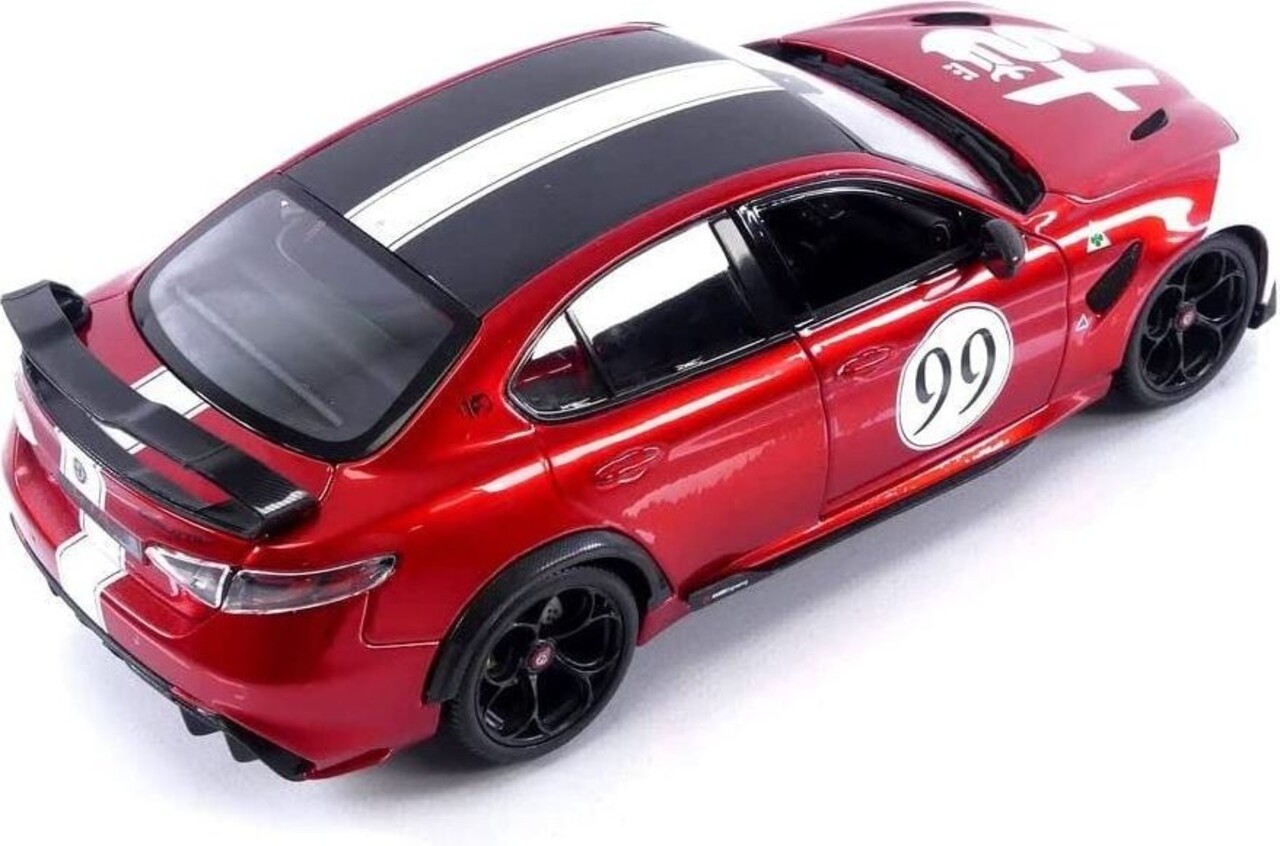 Alfa Romeo Alfa Romeo Giulia GTAm #99 - 1:18 - Bburago Alfa Romeo Alfa Romeo Giulia GTAm #99 - 1:18 - Bburago