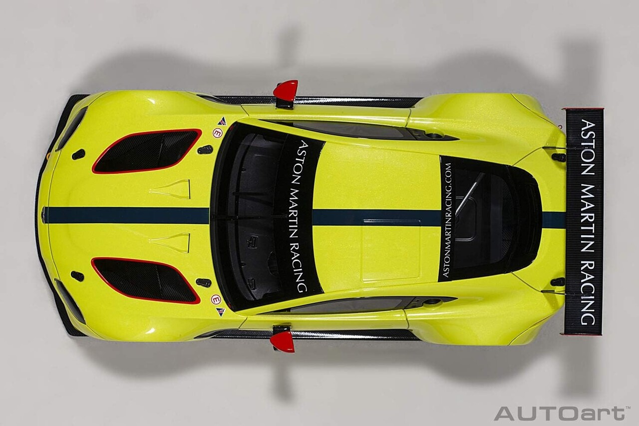 Aston Martin Aston Martin Vantage GTE Le Mans Pro Presentation Car 2018 - 1:18 - AUTOart