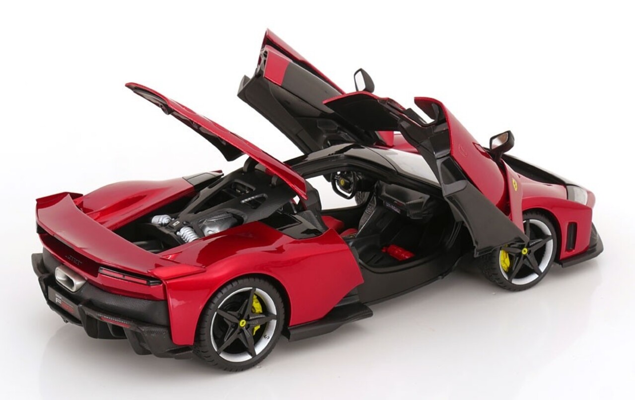 Ferrari Ferrari F80 (Silver / Black Wheels) - 1:18 - Bburago (Signature Series) Ferrari Ferrari F80 (Silver / Black Wheels) - 1:18 - Bburago (Signature Series)