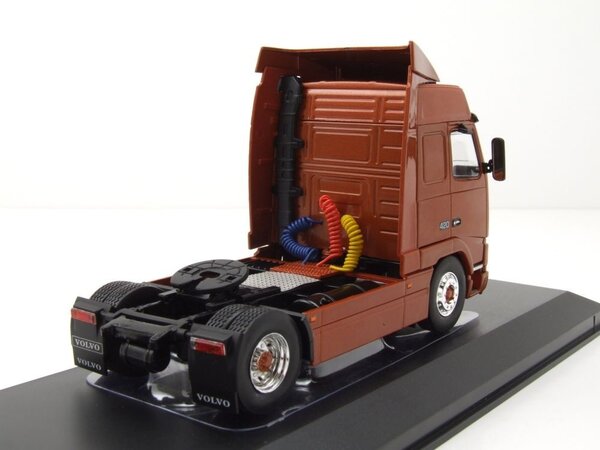 Volvo Volvo FH12 Globetrotter XL 420 Tractor 4x2 1994 - 1:43 - IXO Models Volvo Volvo FH12 Globetrotter XL 420 Tractor 4x2 1994 - 1:43 - IXO Models