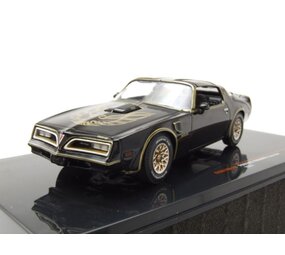 Pontiac Pontiac Firebird Trans Am 1977 - 1:43 - IXO Models