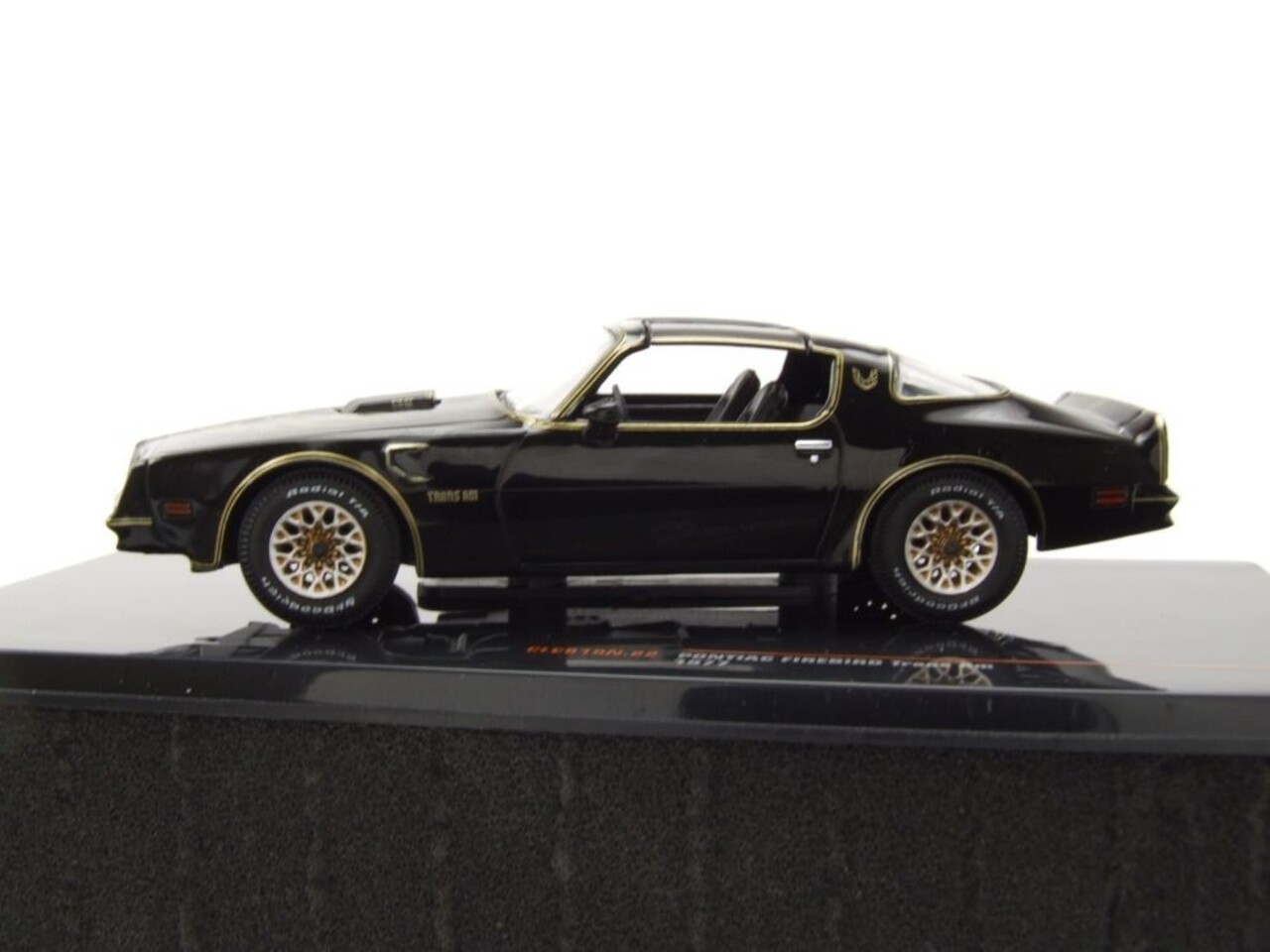 Pontiac Pontiac Firebird Trans Am 1977 - 1:43 - IXO Models Pontiac Pontiac Firebird Trans Am 1977 - 1:43 - IXO Models