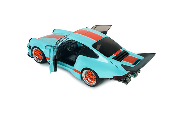 Porsche Porsche KS-R by KHYZYL SALEEM 2025 - 1:18 - Solido Porsche Porsche KS-R by KHYZYL SALEEM 2025 - 1:18 - Solido