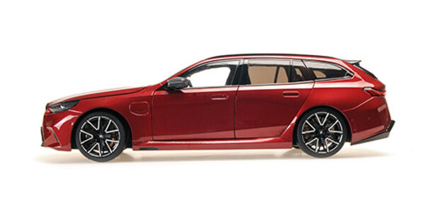 BMW BMW M5 Touring 2024 - 1:18 - Minichamps