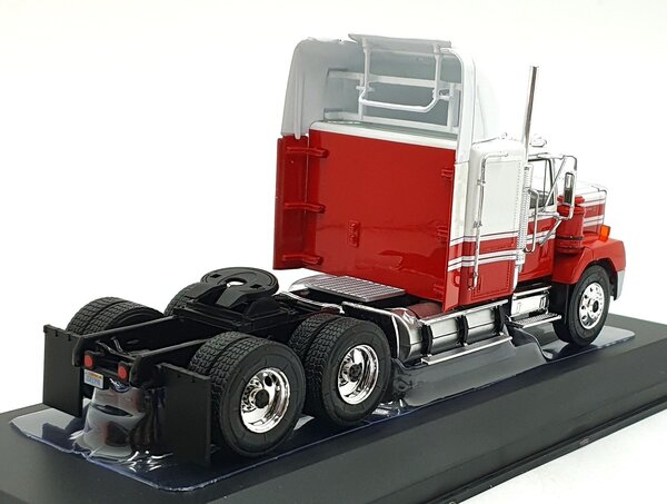 GMC GMC General Tractor 6x4 1980 - 1:43 - IXO Models GMC GMC General Tractor 6x4 1980 - 1:43 - IXO Models