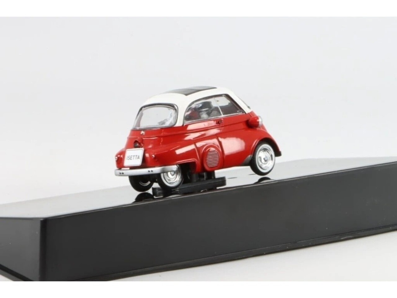 BMW BMW Isetta 1959 - 1:43 - IXO Models BMW BMW Isetta 1959 - 1:43 - IXO Models