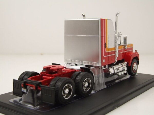Mack Mack Superliner Magnum 1985 Tractor 6x4 - 1:43 - IXO Models Mack Mack Superliner Magnum 1985 Tractor 6x4 - 1:43 - IXO Models