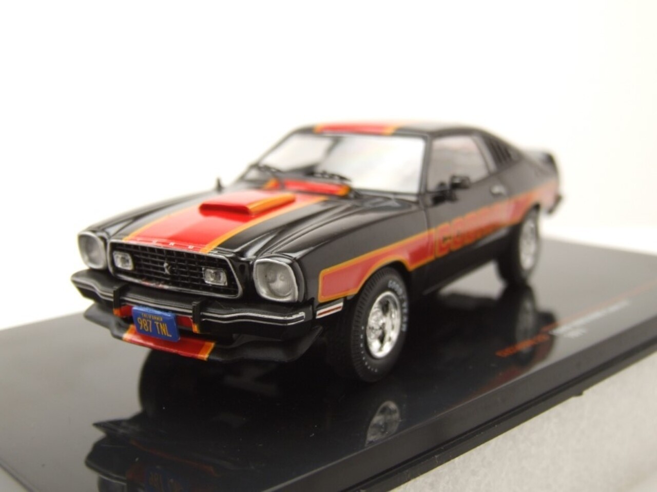 Ford Ford Mustang II Cobra 1977 - 1:43 - IXO Models Ford Ford Mustang II Cobra 1977 - 1:43 - IXO Models