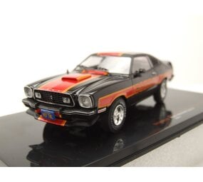 Ford Ford Mustang II Cobra 1977 - 1:43 - IXO Models Ford Ford Mustang II Cobra 1977 - 1:43 - IXO Models