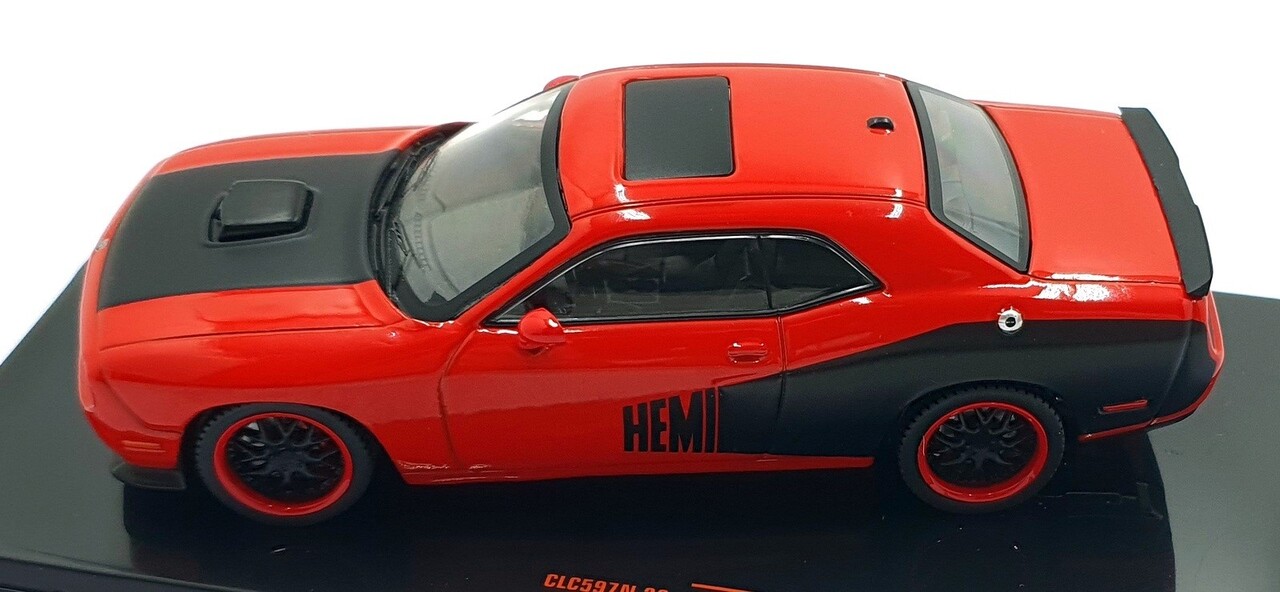 Dodge Dodge Challenger SRT8 2009 - 1:43 - IXO Models Dodge Dodge Challenger SRT8 2009 - 1:43 - IXO Models