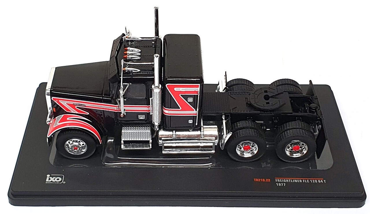 Freightliner Freightliner FLC 120 64 T Tractor 6x4 1977 - 1:43 - IXO Models