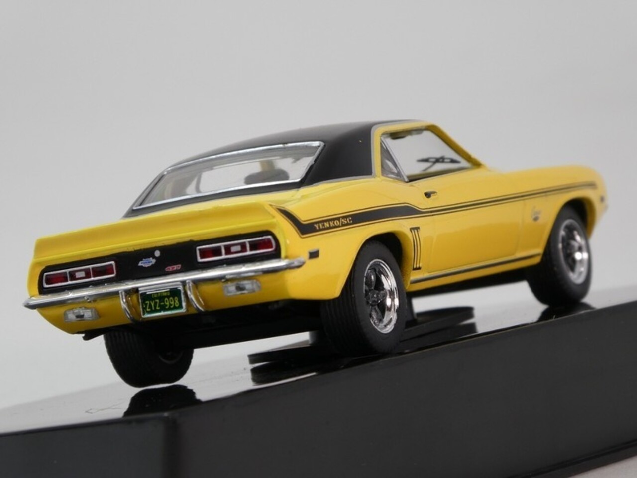 Chevrolet Chevrolet Camaro Yenko SYC 1969 - 1:43 - IXO Models Chevrolet Chevrolet Camaro Yenko SYC 1969 - 1:43 - IXO Models