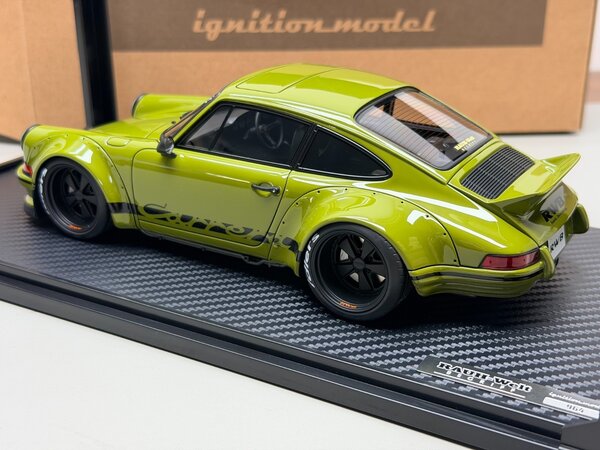 Porsche Porsche 993 RWB Backdate - 1:18 - Ignition Model Porsche Porsche 993 RWB Backdate - 1:18 - Ignition Model