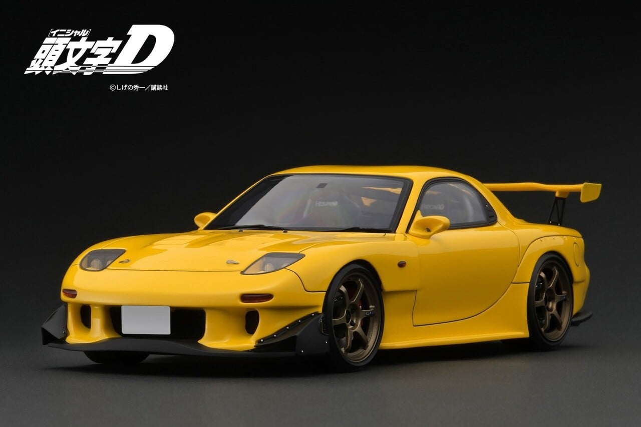 Mazda Mazda RX-7 (FD3S) Initial D + Figure Mr. Keisuke Takahashi - 1:18 - Ignition Model Mazda Mazda RX-7 (FD3S) Initial D + Figure Mr. Keisuke Takahashi - 1:18 - Ignition Model