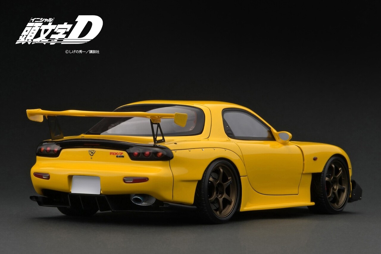 Mazda Mazda RX-7 (FD3S) Initial D + Figure Mr. Keisuke Takahashi - 1:18 - Ignition Model Mazda Mazda RX-7 (FD3S) Initial D + Figure Mr. Keisuke Takahashi - 1:18 - Ignition Model