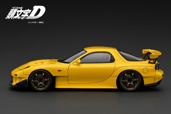 Mazda Mazda RX-7 (FD3S) Initial D + Figure Mr. Keisuke Takahashi - 1:18 - Ignition Model Mazda Mazda RX-7 (FD3S) Initial D + Figure Mr. Keisuke Takahashi - 1:18 - Ignition Model