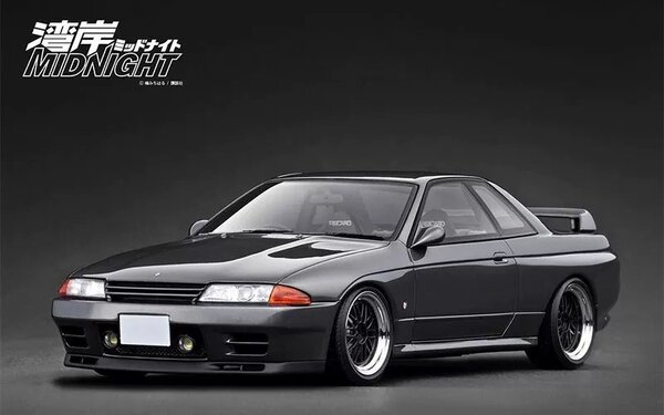 Nissan Nissan Skyline GT-R (R32) 'Midnight' Reina's R + Figure Ms.Reina Akikawa  - 1:18 - Ignition Model