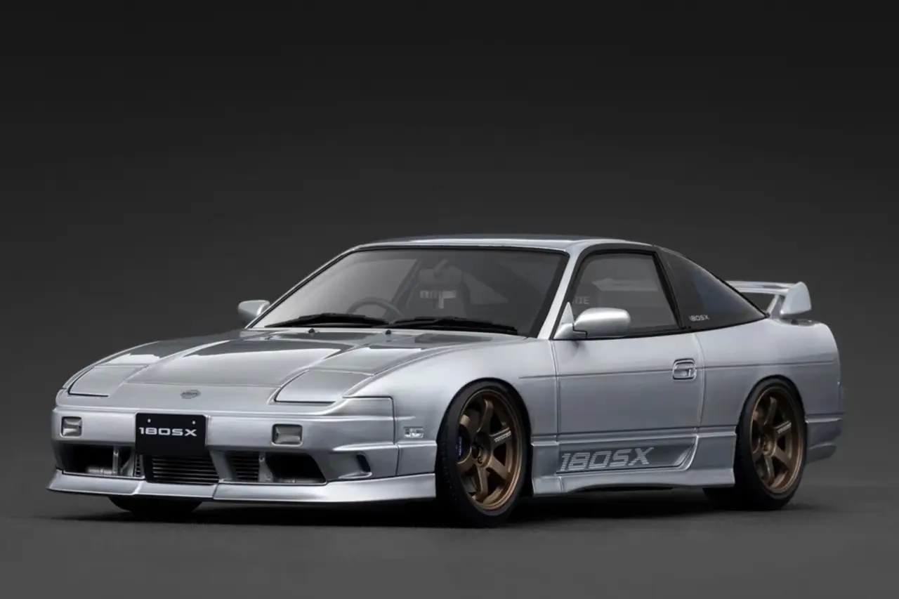 Nissan Nissan 180 SX Type X (RPS13) - 1:18 - Ignition Model Nissan Nissan 180 SX Type X (RPS13) - 1:18 - Ignition Model