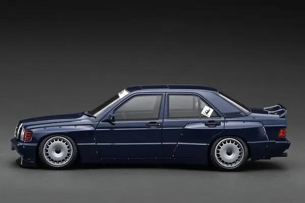 Mercedes-Benz Mercedes Benz Pandem 190 - 1:18 - Ignition Model Mercedes-Benz Mercedes Benz Pandem 190 - 1:18 - Ignition Model