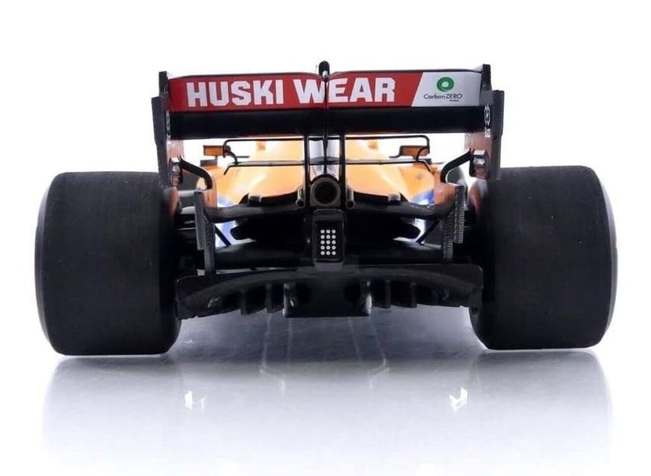 Formule 1 McLaren F1 Team MCL35M #4 (Lando Norris) Pole Position Russian GP 2021 - 1:18 - Minichamps