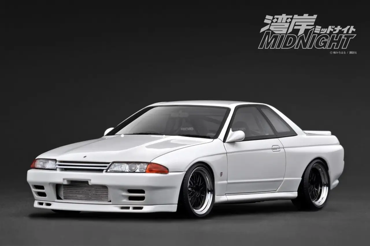 Nissan Nissan Skyline GT-R (R32) 'Midnight' Reina's R - 1:18 - Ignition Model Nissan Nissan Skyline GT-R (R32) 'Midnight' Reina's R - 1:18 - Ignition Model