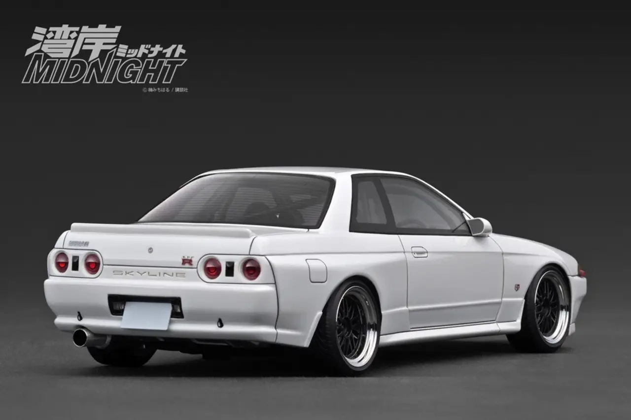 Nissan Nissan Skyline GT-R (R32) 'Midnight' Reina's R - 1:18 - Ignition Model Nissan Nissan Skyline GT-R (R32) 'Midnight' Reina's R - 1:18 - Ignition Model