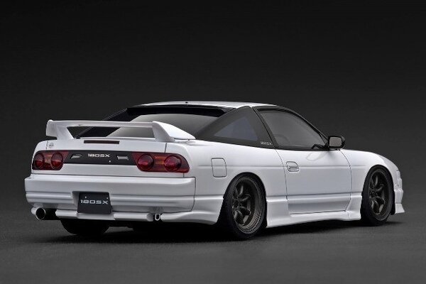 Nissan Nissan180SX Type X (RPS13) - 1:18 - Ignition Model Nissan Nissan180SX Type X (RPS13) - 1:18 - Ignition Model