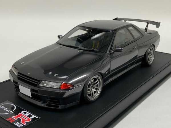 Nissan Initial D Nissan Skyline GT-R V-SpecII (BNR32) - 1:18 - Ignition Model Nissan Initial D Nissan Skyline GT-R V-SpecII (BNR32) - 1:18 - Ignition Model