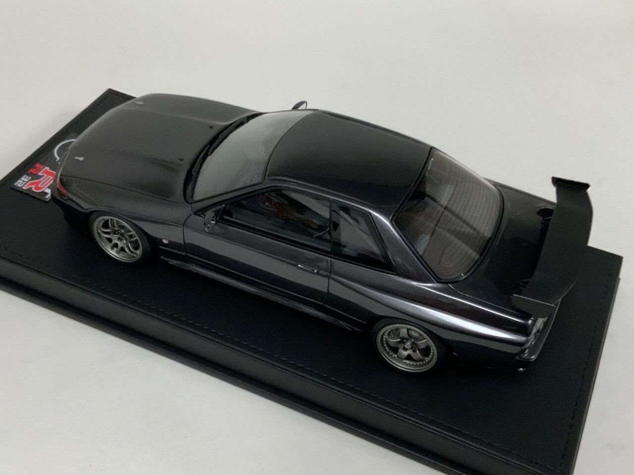 Nissan Initial D Nissan Skyline GT-R V-SpecII (BNR32) - 1:18 - Ignition Model Nissan Initial D Nissan Skyline GT-R V-SpecII (BNR32) - 1:18 - Ignition Model