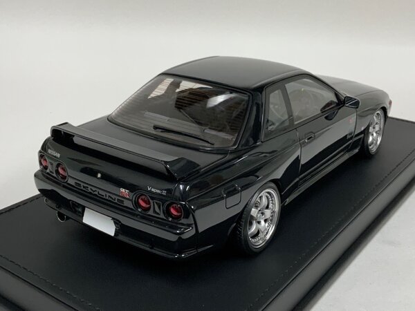 Nissan Initial D Nissan Skyline GT-R V-SpecII (BNR32) - 1:18 - Ignition Model Nissan Initial D Nissan Skyline GT-R V-SpecII (BNR32) - 1:18 - Ignition Model