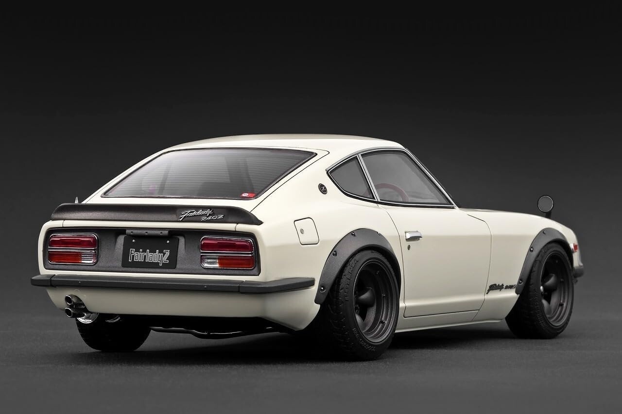 Nissan Nissan Fairlady 240ZG (HS30) - 1:18 - Ignition Model Nissan Nissan Fairlady 240ZG (HS30) - 1:18 - Ignition Model